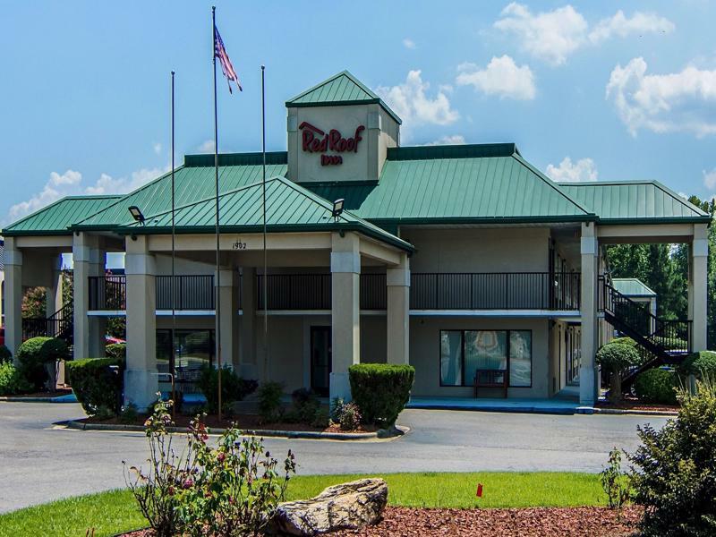 Red Roof Inn Fayetteville I-95 Экстерьер фото